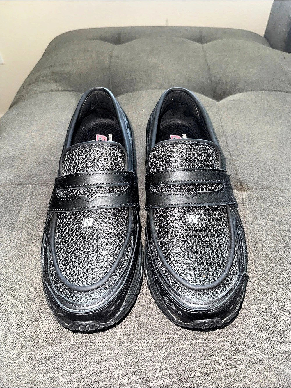 New Balance 1906L Loafer Black Sneakers